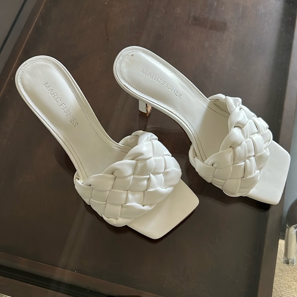 Marc Fisher White Heels